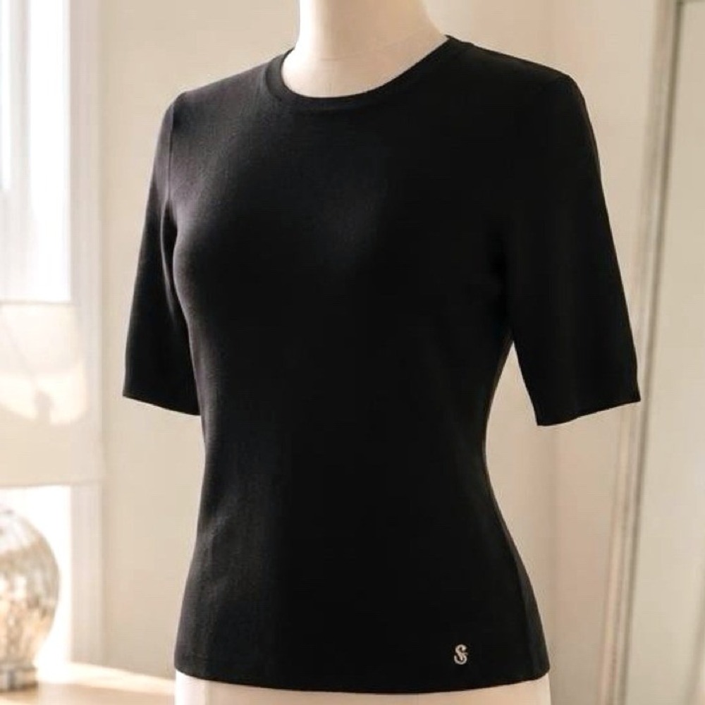 St. John Luxury Silk Knit Marlie Sweater Black Gold Logo NWT Retail $695